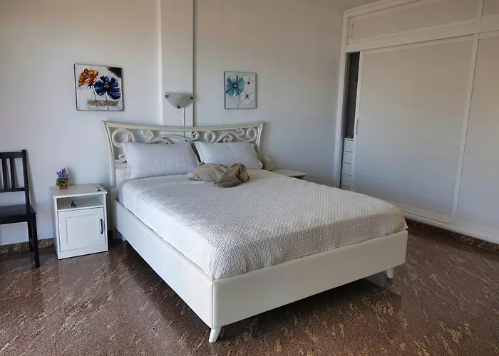 别墅 Happiness With Heated Swimming Pool *